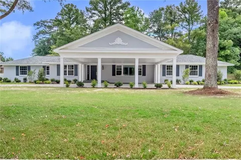 2553 Durham Dr S, Mobile, AL 36606