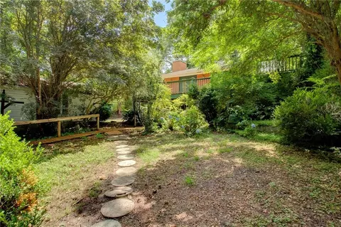 Exterior - 132 Batre Ln, Mobile, AL 36608 photo 8 of 8