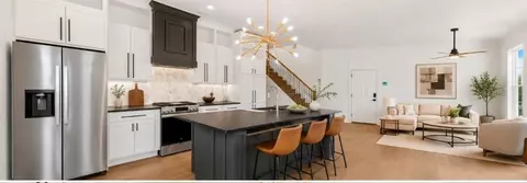 Kitchen - 253 Dearborn St N, Mobile, AL 36603 photo 3 of 3