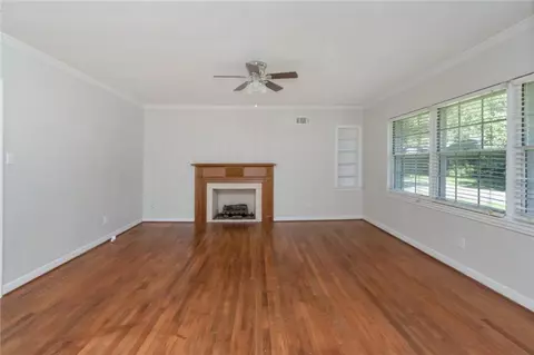 2105 Upham Pl, Mobile, AL 36607 photo 6