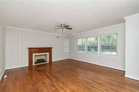 2105 Upham Pl, Mobile, AL 36607 photo 5
