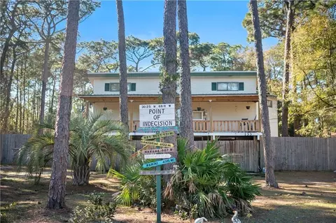 133 Forney Johnston Dr, Dauphin Island, AL 36528