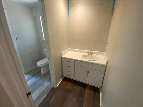 Bath - 5734 Ramada Dr S, Mobile, AL 36693 photo 3 of 4
