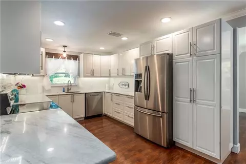 Kitchen - 11375 Wacker Dr, Theodore, AL 36582 photo 1 of 2