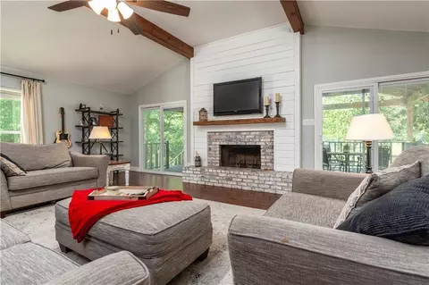 Living - 11375 Wacker Dr, Theodore, AL 36582 photo 2 of 2