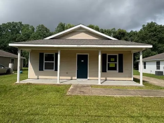  6644 Belwood Dr E, Theodore, AL 36582 photo 1