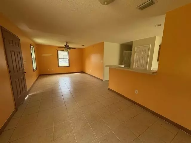  6644 Belwood Dr E, Theodore, AL 36582 photo 3