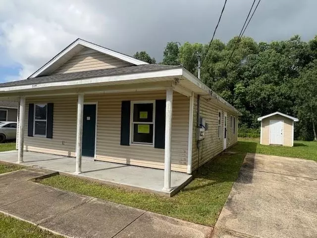  6644 Belwood Dr E, Theodore, AL 36582 photo 2