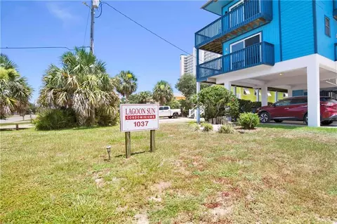 1037 Lagoon Ave #6, Gulf Shores, AL 36542