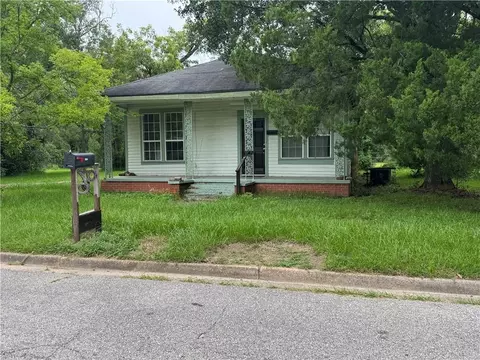Exterior - 956 Weinacker Ave, Mobile, AL 36605 photo 1 of 5