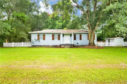 12675 Saeger Rd, Grand Bay, AL 36541