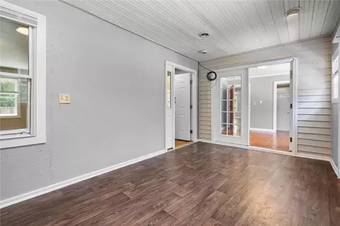Entry Way - 1501 Terrell Rd, Mobile, AL 36605 photo 2 of 2