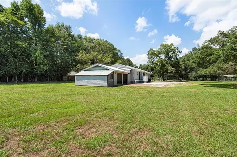 Exterior - 1501 Terrell Rd, Mobile, AL 36605 photo 5 of 7