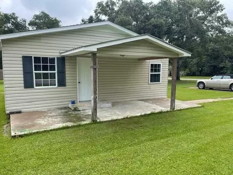 9439 Beverly Road Ext, Irvington, AL 36544