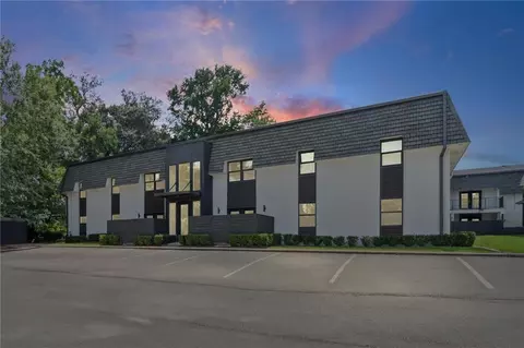 3655 Old Shell Rd, Mobile, AL 36608