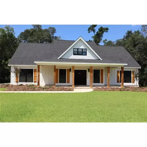 19159 Section St, Fairhope, AL 36532