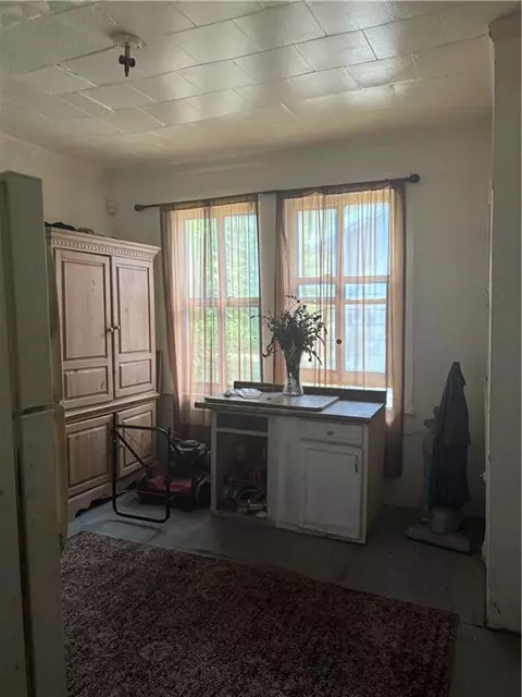 570 Clarke St, Mobile, AL 36606 photo 3