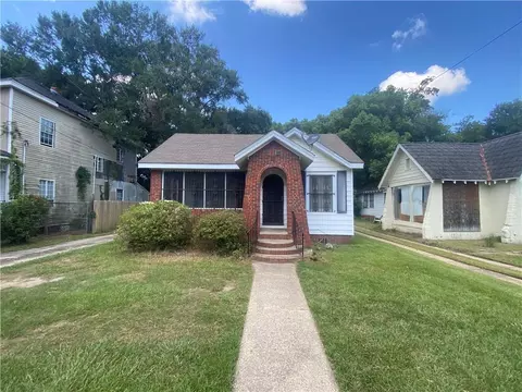 560 Michigan Ave, Mobile, AL 36604