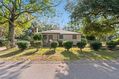 10051 Pecan St, Grand Bay, AL 36541