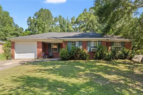 7042 Forest Glenn Ct, Irvington, AL 36544