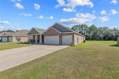 9107 Oak Alley Way, Grand Bay, AL 36541