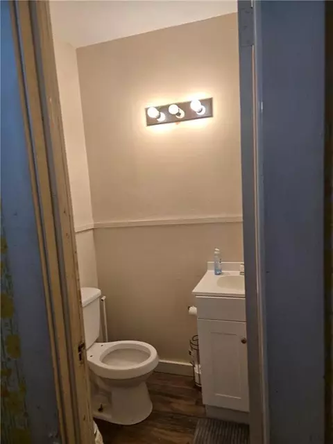 Bath - 617 Oak Ave, Mobile, AL 36610 photo 6 of 6