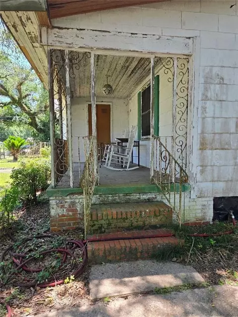 Exterior - 617 Oak Ave, Mobile, AL 36610 photo 8 of 8