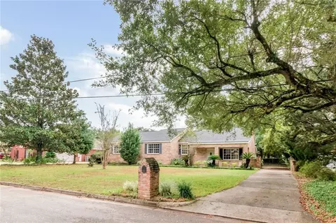 6421 Angela Ct, Mobile, AL 36695