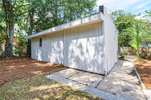 Exterior - 300 Dexter Ave, Mobile, AL 36604 photo 7 of 13