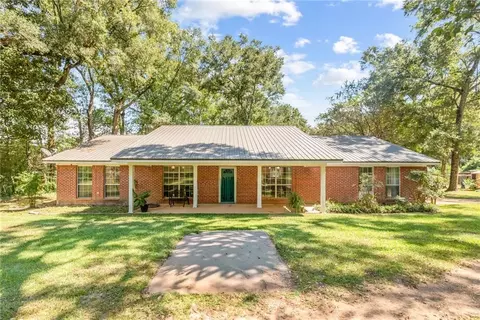 12400 Dailey Rd, Grand Bay, AL 36541