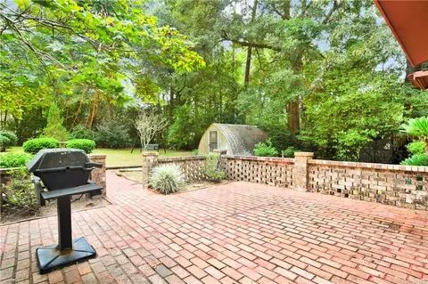 Exterior - 5859 Chalet Dr N, Mobile, AL 36608 photo 8 of 20