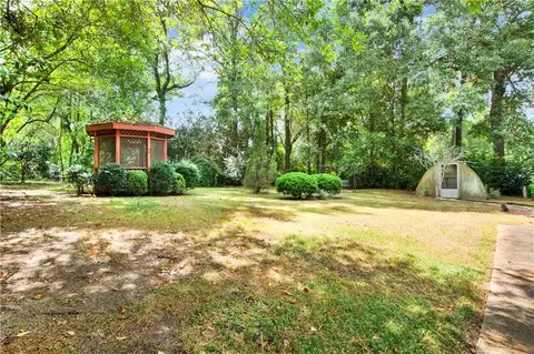 Exterior - 5859 Chalet Dr N, Mobile, AL 36608 photo 10 of 20