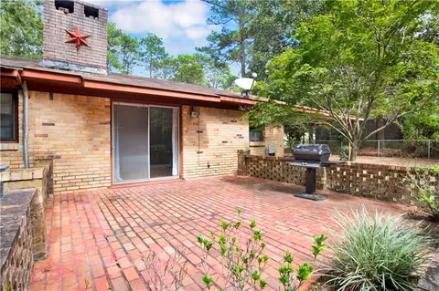 Exterior - 5859 Chalet Dr N, Mobile, AL 36608 photo 6 of 20