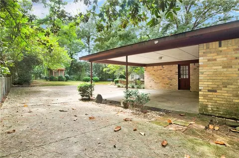 Exterior - 5859 Chalet Dr N, Mobile, AL 36608 photo 9 of 20