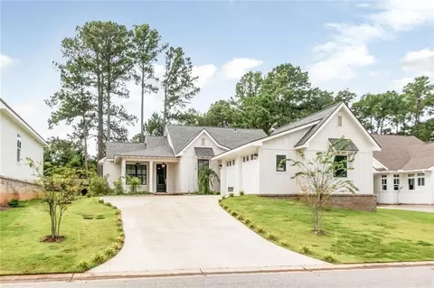 848 Geranium Dr, Fairhope, AL 36532