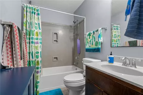 Bath - 14165 River Oaks Dr, Coden, AL 36523 photo 3 of 3