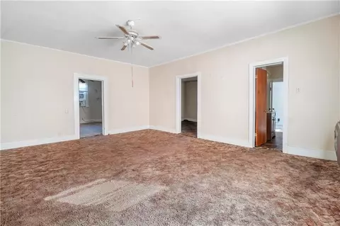 Living - 604 8th St N, Clanton, AL 35045 photo 2 of 5
