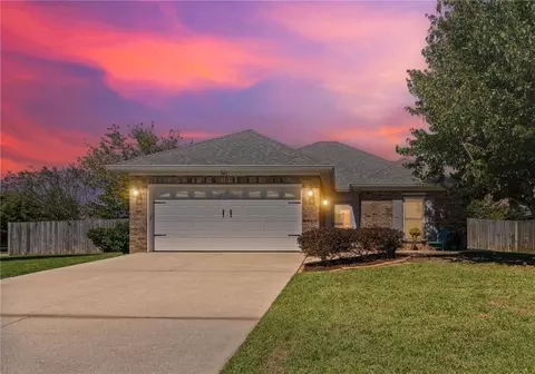 741 Cheswick Ave, Fairhope, AL 36532