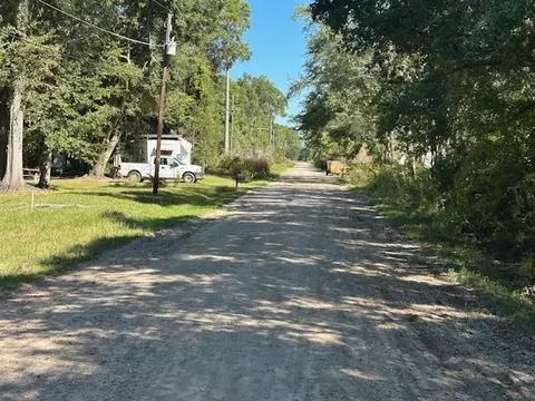 0 Michigan Ave, Coden, AL 36523