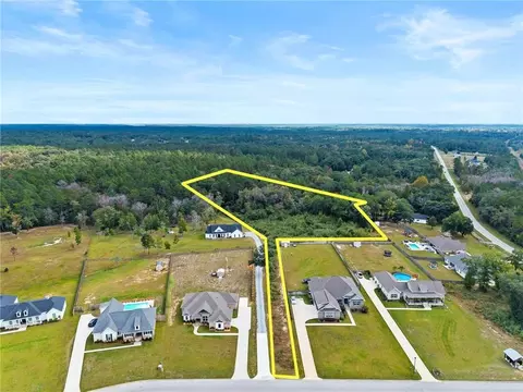 3397 Deer Crest Dr, Mobile, AL 36695