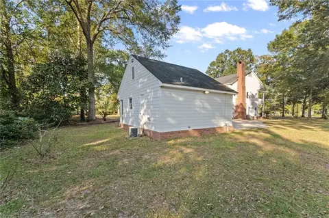 Exterior - 3658 Dawes Rd, Mobile, AL 36695 photo 16 of 17