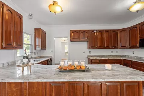Kitchen - 3658 Dawes Rd, Mobile, AL 36695 photo 2 of 2