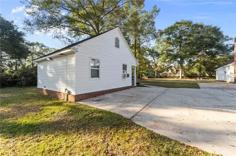 Exterior - 3658 Dawes Rd, Mobile, AL 36695 photo 15 of 17
