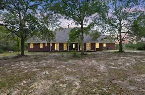 454 Earlville Rd, Lucedale, MS 39452
