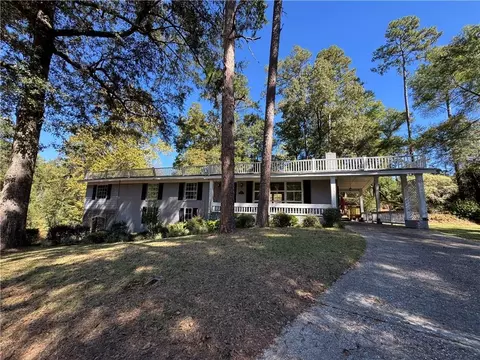 103 Barberry Pl, Jackson, AL 36545