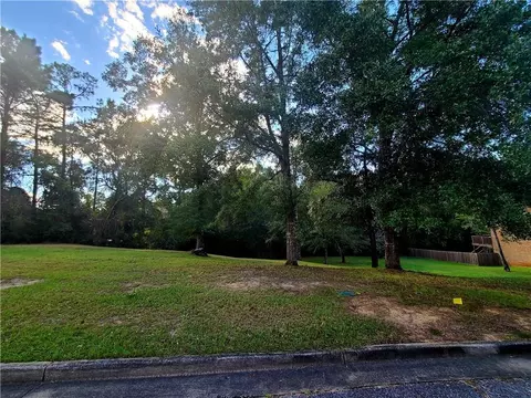1930 Bradshire Dr, Mobile, AL 36695