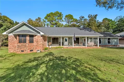 13130 Mcclinton Rd, Grand Bay, AL 36541
