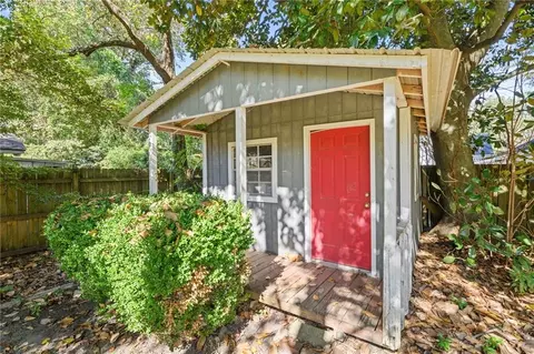 Exterior - 1958 Myrtle Ave, Mobile, AL 36606 photo 12 of 13