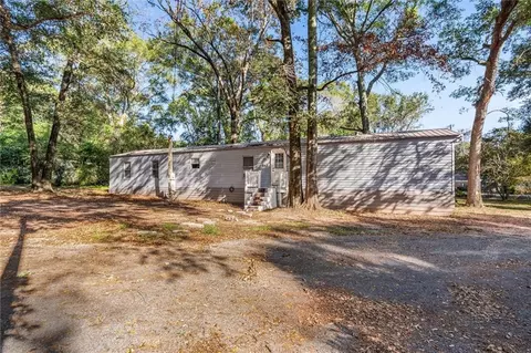 Exterior - 843 Bryant St, Mobile, AL 36608 photo 1 of 6