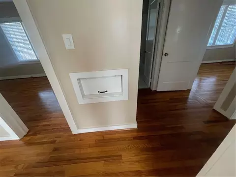 Entry Way - 2950 Riverside Dr, Mobile, AL 36605 photo 1 of 3